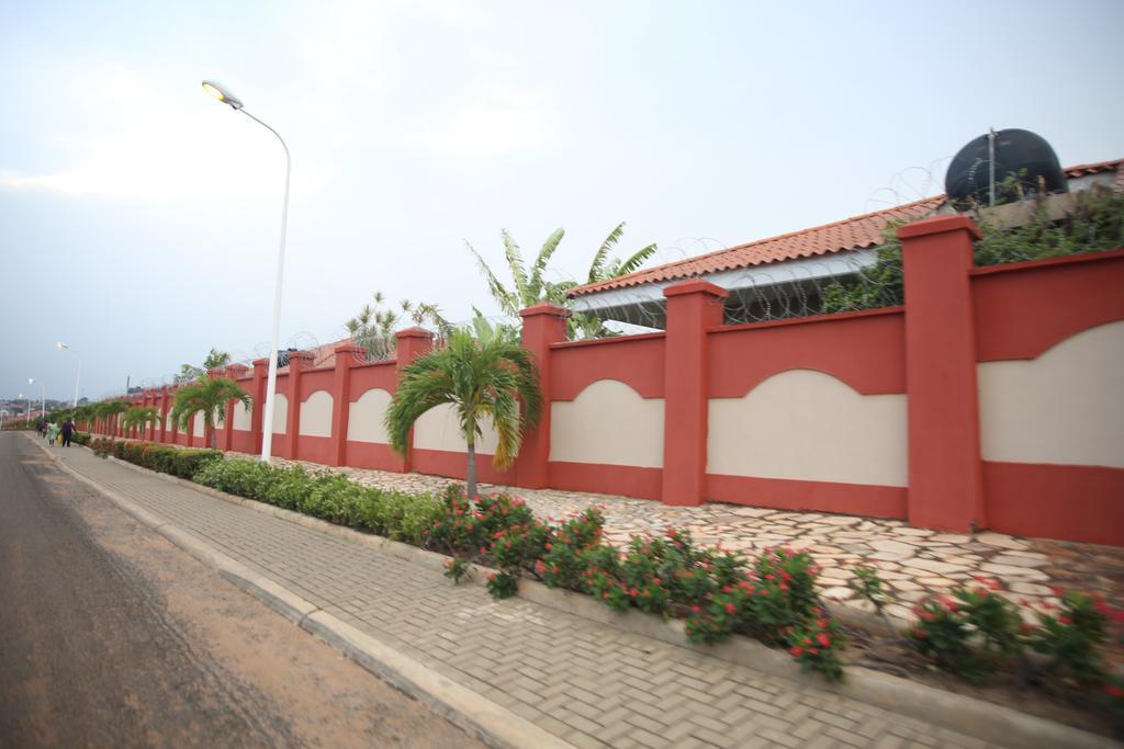 Akmary Guest House Ogbodjo Exterior foto